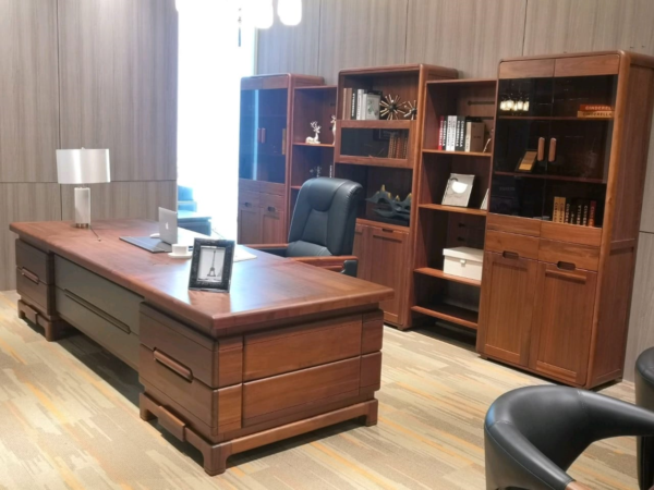 مكتب مدير (EN)