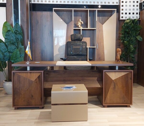 مكتب مدير (EN)