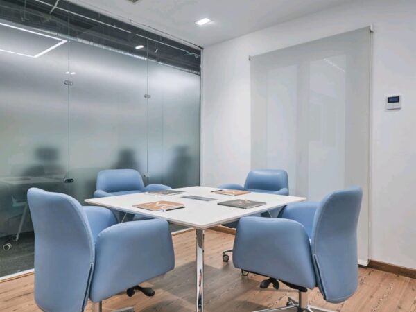 ترابيزة إجتماع (EN)